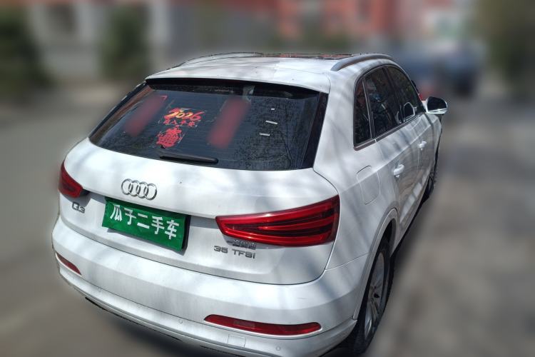 Used Audi Q3 2015 35 TFSI Comfort Model Rear Right 45 Deg