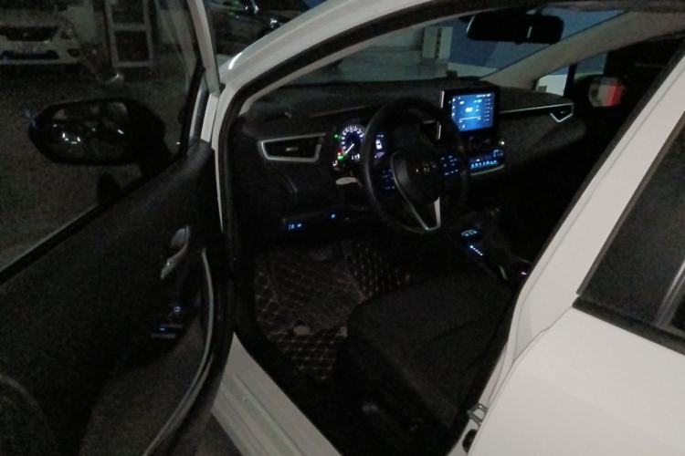 Used Toyota Corolla 2021 Dual-Motor 1.8L E-CVT Elite Edition
