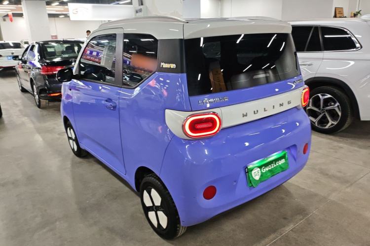 Used Wuling Hongguang MINIEV 2024 3rd Generation 215km Advanced Version
