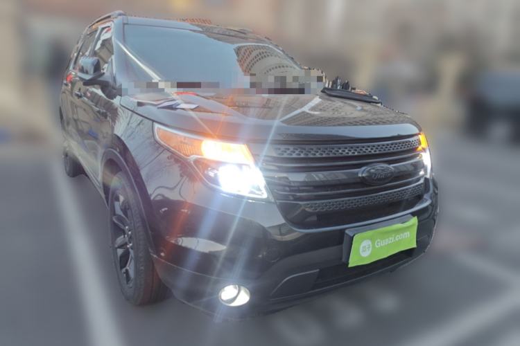 Used Ford Explorer 2013 3.5L Deluxe Model Front Right 45 Deg