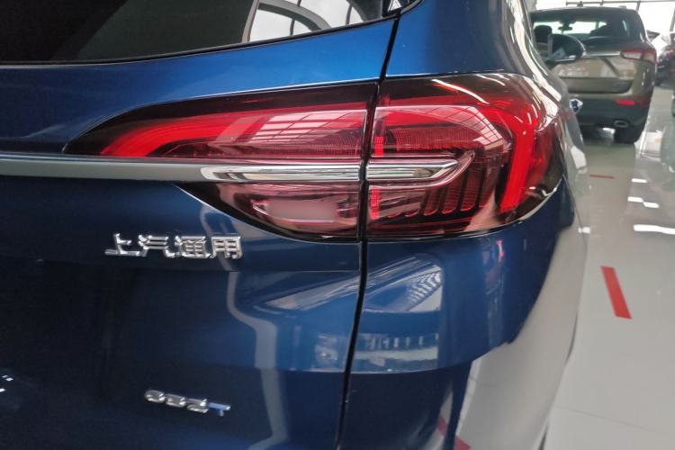 Used Buick Envision 2023 Encore Plus 652T Five-Seat Luxury Model