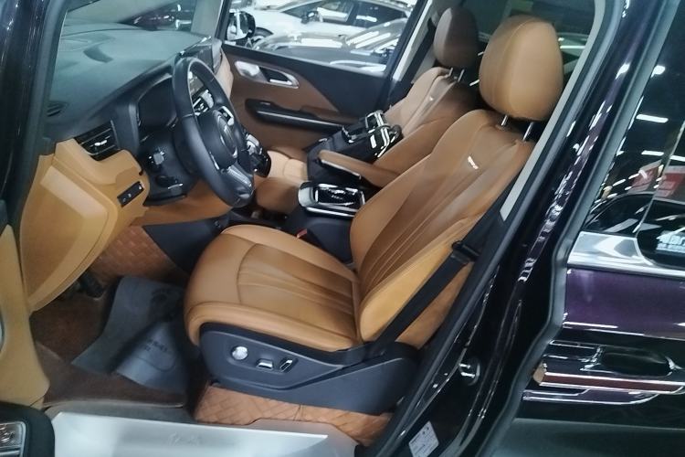 Used Hongqi HQ9 PHEV 2024 2.0T Four-Wheel Drive Business Edition Left Front Seat