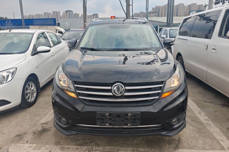 Used Dongfeng Fengon 580 2016 1.5T Manual Luxury Edition
