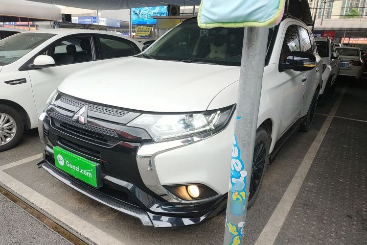 Used Mitsubishi Outlander 2021 2.4L 4x4 DynaDrive Edition 5 Seats