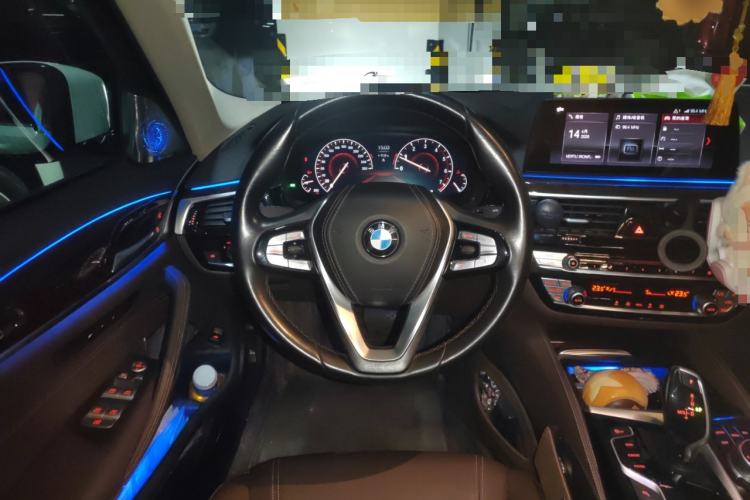 Used BMW 5 Series 2019 Facelifted 525Li Luxury Package Steering Wheel