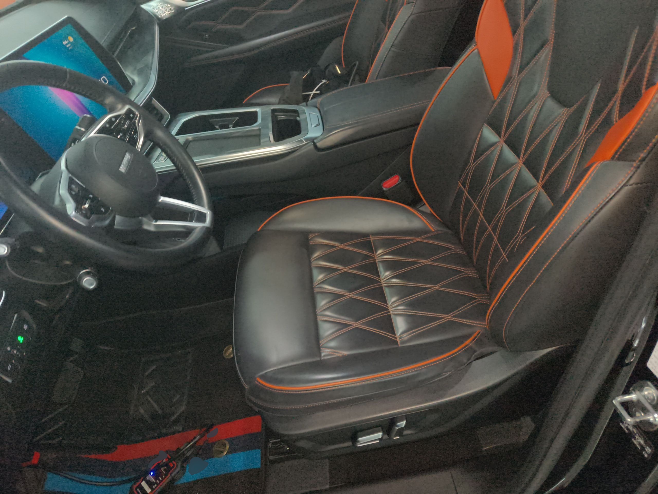 المقاعد الأمامية داخل السيارة