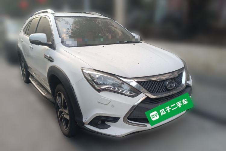 Used BYD Tang New Energy 2015 2.0T Four-Wheel-Drive Flagship Model