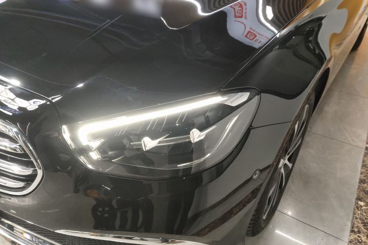 Used Mercedes-Benz E-Class New Energy 2023 E 350 e L Plug-in Hybrid Sedan
