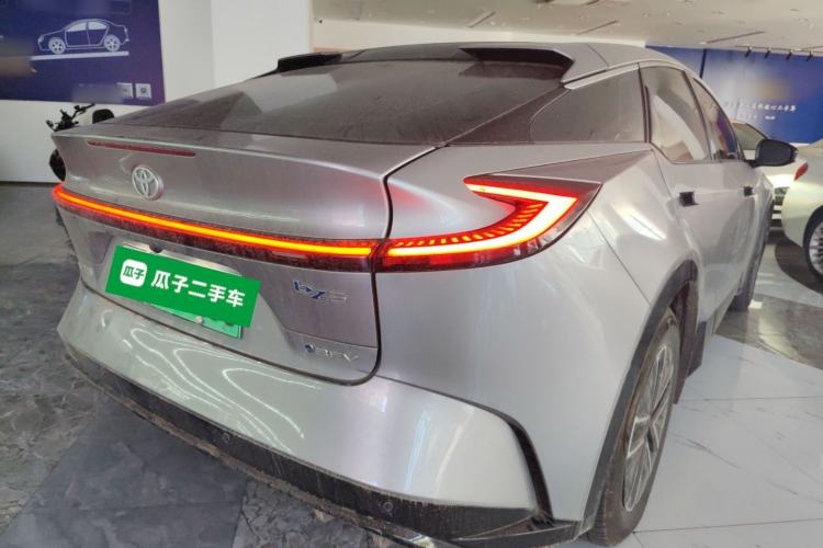 Used Toyota bZ5 2025 Model 550 JOY