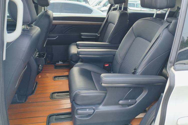 Used GAC Trumpchi M8 2021 Revised Version Lingxiu Series 390T Luxury Edition Left Rear Seat