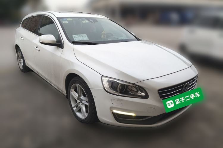 Used Volvo V60 2014 Restyled T5 Zhiya Edition
