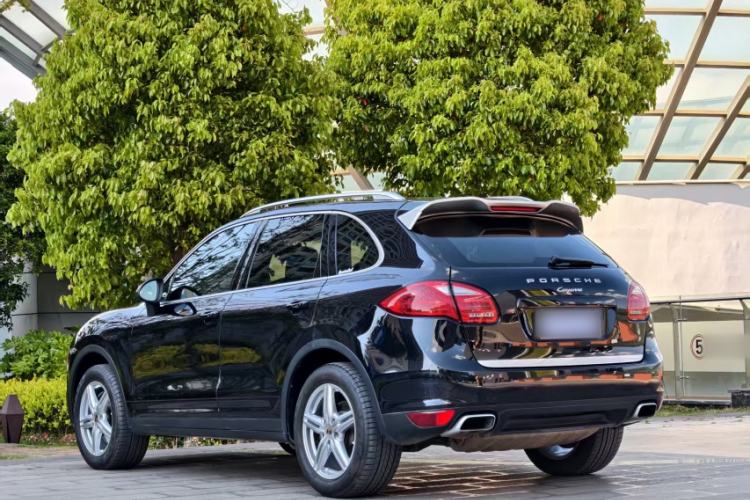 Used Porsche Cayenne 2014 Cayenne Platinum Edition 3.0T Exterior 10