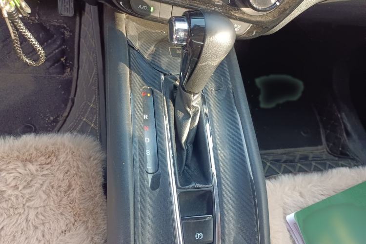 Used Honda Vezel 2017 1.5L CVT 2WD Comfort Model Gear Lever