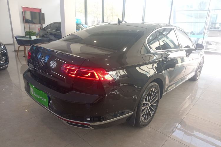 Used Volkswagen Magotan 2020 330TSI DSG Luxury Edition Rear Right 45 Deg