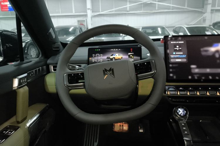 Used Brave warrior M817 2025 Model, Hero