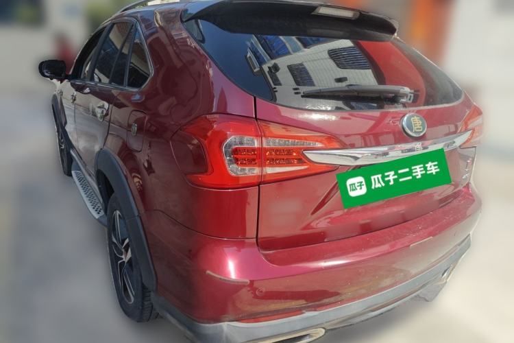 Used BYD Tang New Energy 2015 2.0T Four-Wheel-Drive Flagship Model