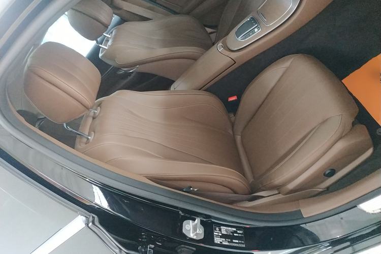 Used Mercedes-Benz E-Class 2022 E 300 L Stylish Model
