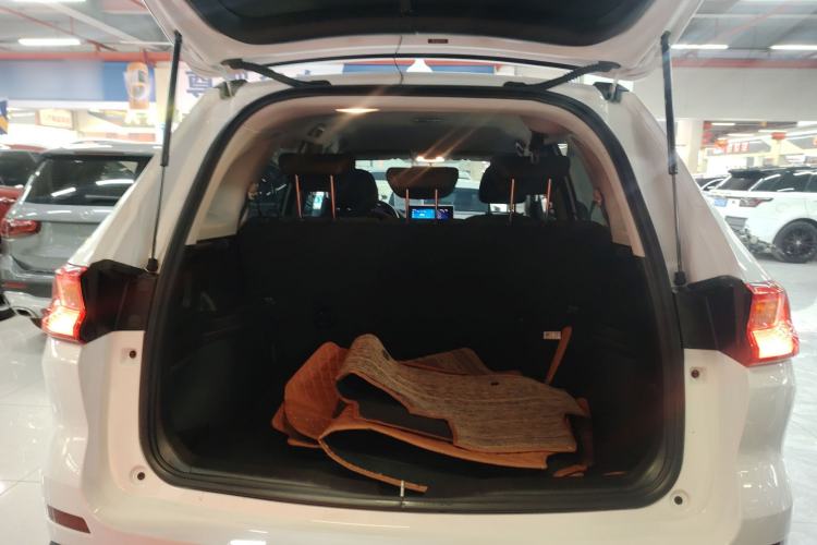 Used Haval M6 2023 PLUS 1.5T DCT Elite Smart Connectivity Model
