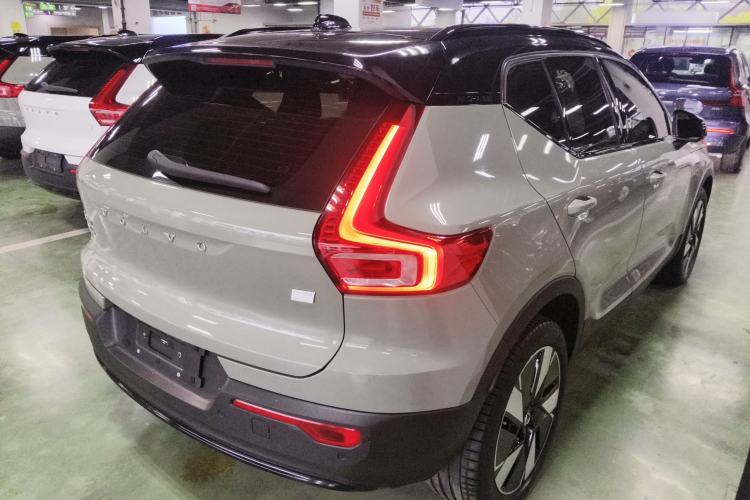 Used Volvo XC40 New Energy 2024 Long-Range PRO Version
