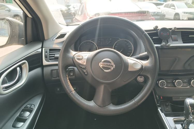 Used Nissan Sylphy 2019 1.6XV CVT Smart Connect Luxury Edition China VI Standard
