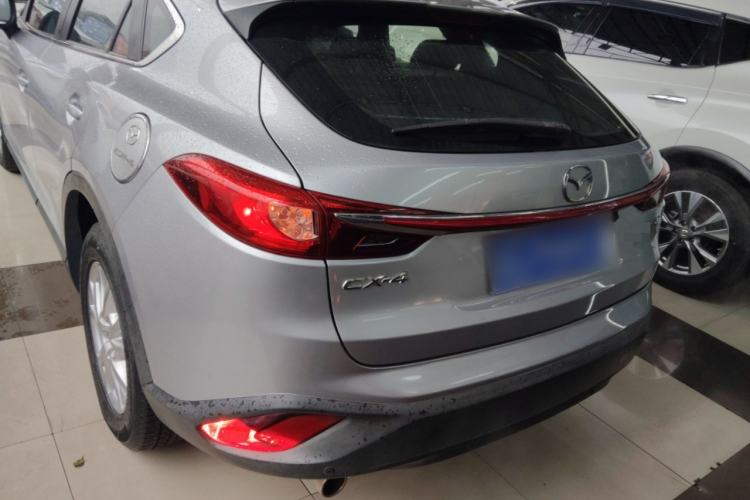 Used Mazda CX-4 2018 2.0L Automatic Two-Wheel Drive Blue Sky Exploration Version China V Standard