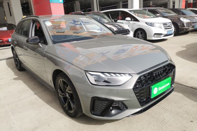 Used Audi A4 2023 Avant 40 TFSI Fashionable and Dynamic Model
