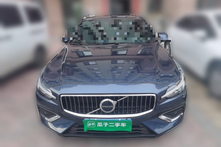 Used Volvo S60 2025 B4 Zhiyuan Luxury Edition
