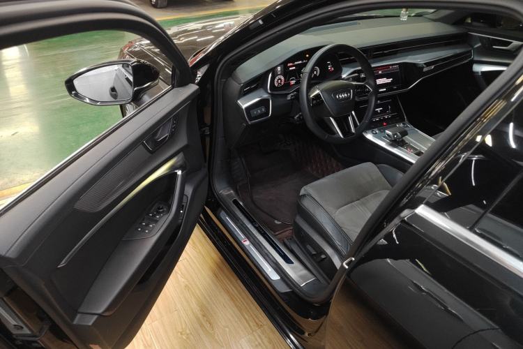 Used Audi A6L 2021 40 TFSI Luxury Dynamic Edition Driver Seat