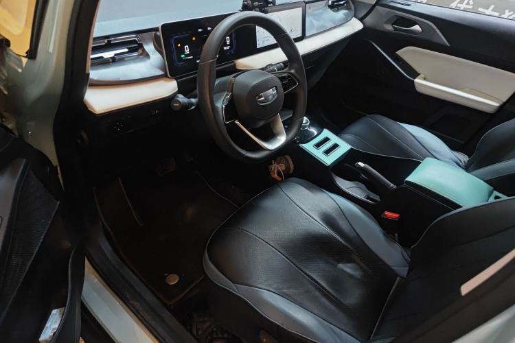 Used Geometry E Firefly 2024 301km Flowing Light
