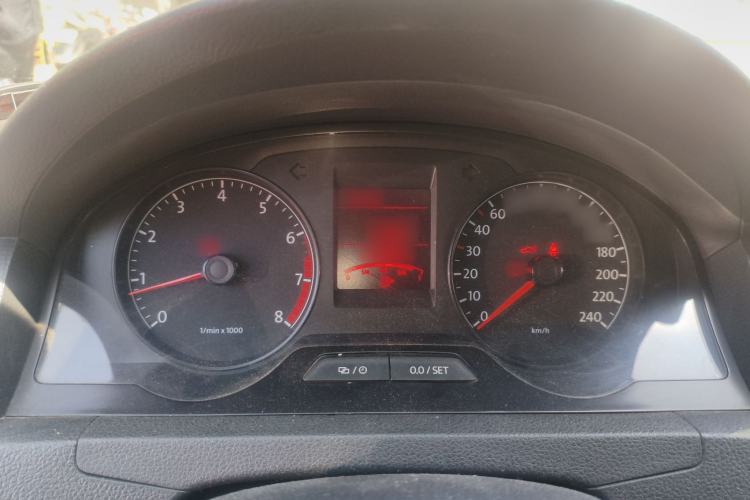 Used Volkswagen Santana 2015 1.6L Manual Fashion Edition Instrument Cluster