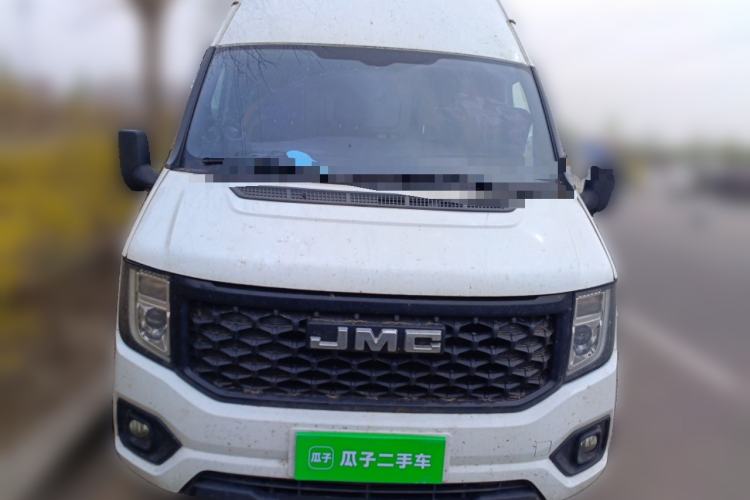 Used JMC Fushun 2023 2.0T Automatic Long-Wheelbase High-Roof Commercial Van—2/3 Seats