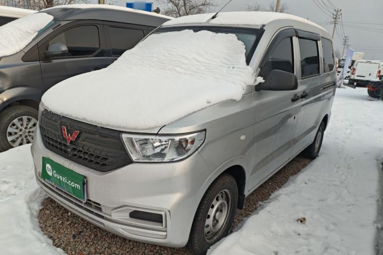 Used Wuling Hongguang V 2022 1.5L Jingqu Edition Electric-Assist LAR
