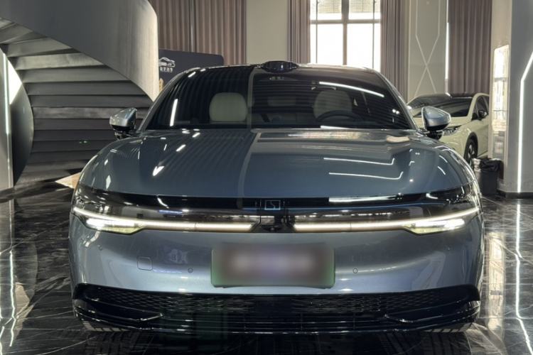 Used Zeekr 007 2025 Long-Range All-Wheel-Drive Intelligent Driving Version 100 kWh Exterior 1