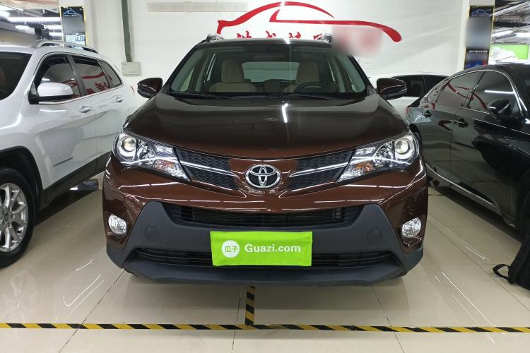 Used Toyota RAV4 2015 2.0L CVT 4x4 Trend Edition
