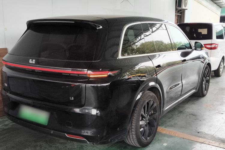 Used Li Auto L8 2023 Pro Model Rear Right 45 Deg