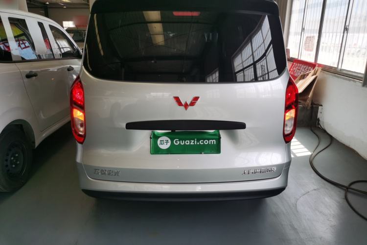 Used Wuling Hongguang New Energy 2024 All-Electric Model 300KM Standard Version Rear