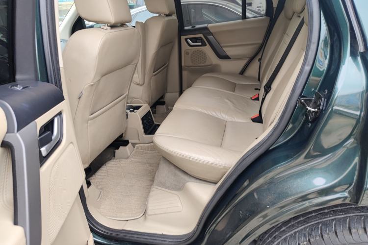 Used Land Rover Freelander 2 2010 3.2 i6 Automatic HSE Gasoline Version Left Rear Seat