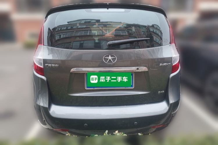 Used JAC Group Refine M2 2012 1.8L MT Business & Luxury 7-Seater