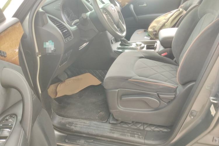 Used Nissan Patrol  Driver Seat