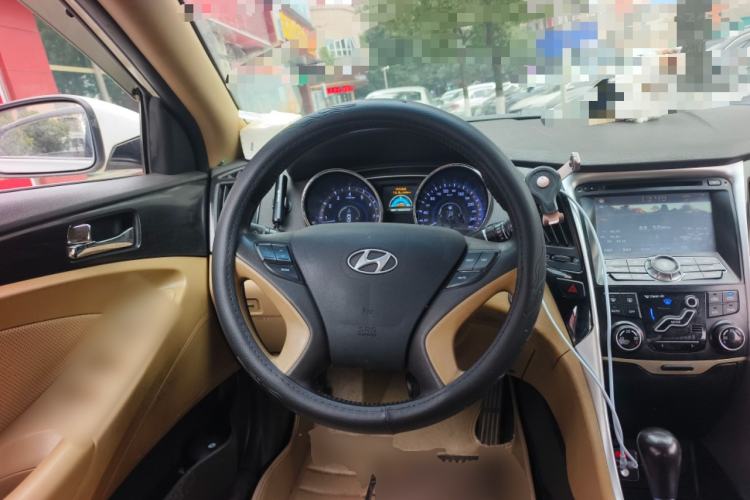 Used Hyundai Sonata 2011 2.0L Automatic Luxury Edition