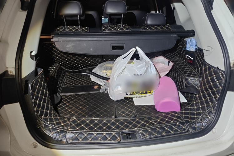 Used Roewe RX5 2018 20T Two-Wheel Drive Automatic Internet Smart Edition