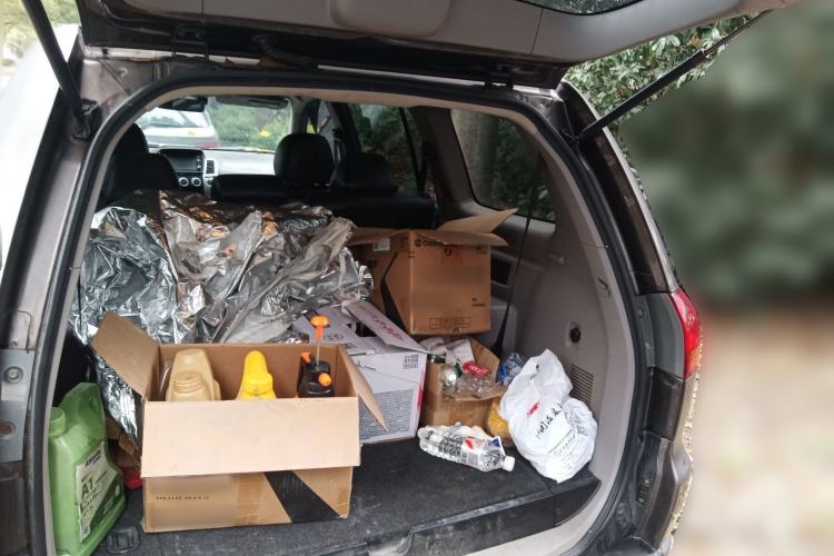 Used Mitsubishi Pajero Sport 2011 3.0L Sport Navigation Edition Trunk