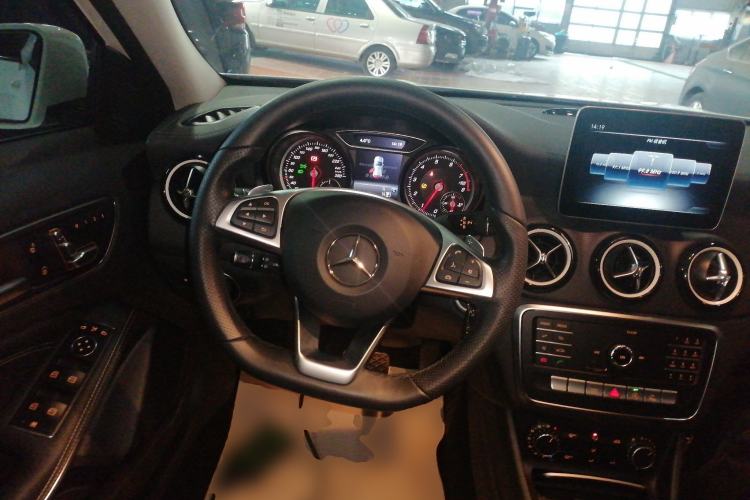 Used Mercedes-Benz GLA 2019 GLA 200 Fashion Model