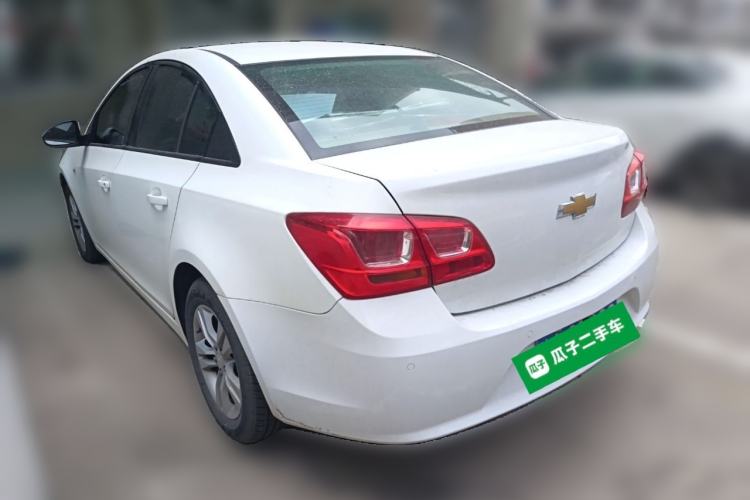 Used Chevrolet Cruze 2015 1.5L Classic SE AT Rear Left 45 Deg
