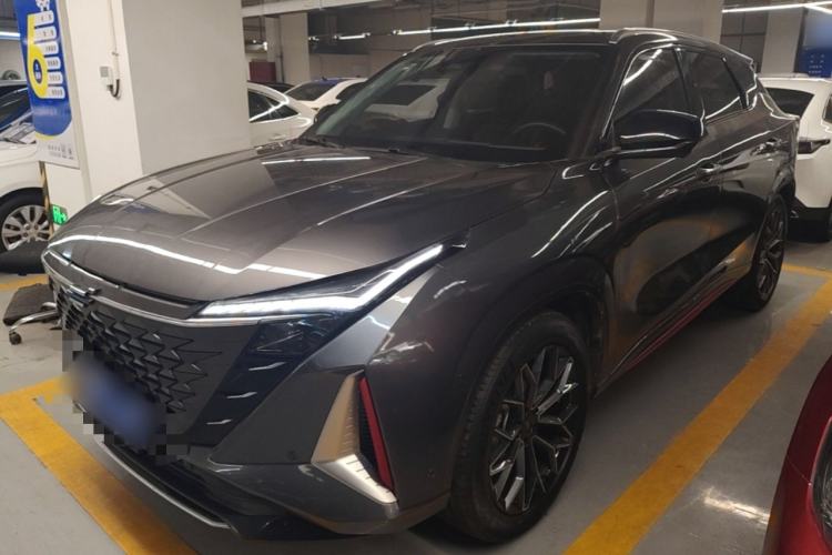 Used CHANGAN OSHAN Z6 2022 Blue Whale 1.5T DCT Smart Navigation Model