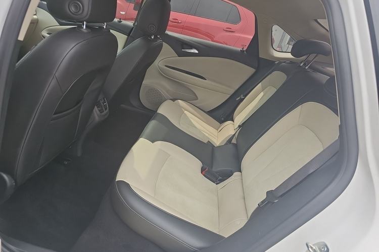 Used Buick Verano 2018 Sedan 15S Automatic Leading Model Left Rear Seat