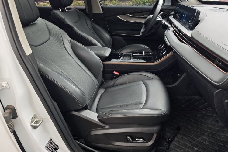 Used EXEED Zhuifeng C-DM 2022 1.5 TCI-DHT 105 km "Chengfeng Qi" Edition