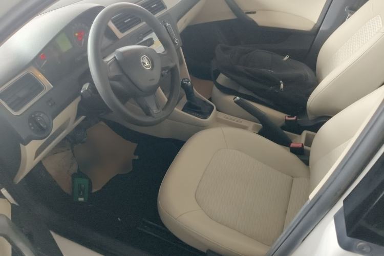 Used Skoda Rapid 2016 1.6L Automatic Chuanxing Edition Left Front Seat