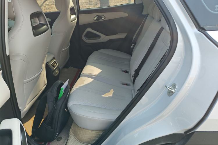 Used BYD Yuan UP 2025 Intelligent Driving Version 401 KM Dynamic Edition