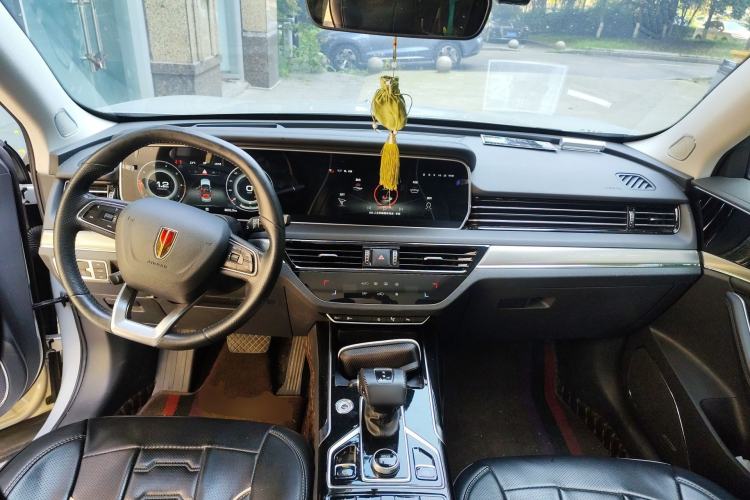 Used Hongqi HS5 2022 Facelifted Version 2.0T Smart Connect Flagship All-Wheel-Drive Edition